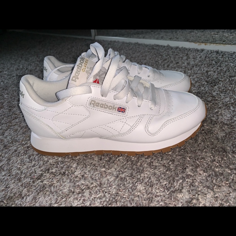 reebok white shoes